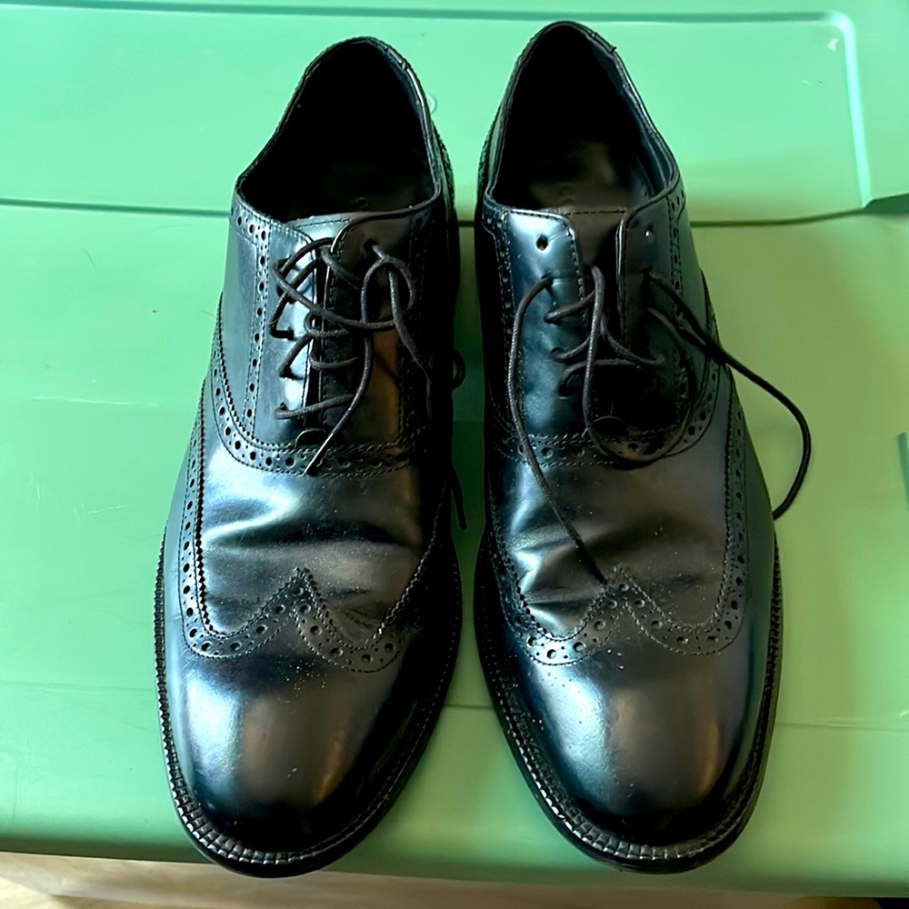 Black Leather Cole Haan Oxford Shoes